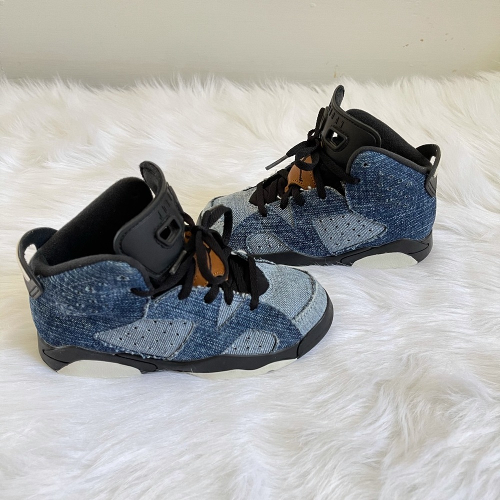 COPY - Air Jordan 6 Retro 'Washed Denim' size 5c